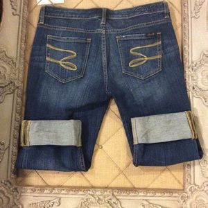 Seven for All Mankind Jean Capris Sz 10